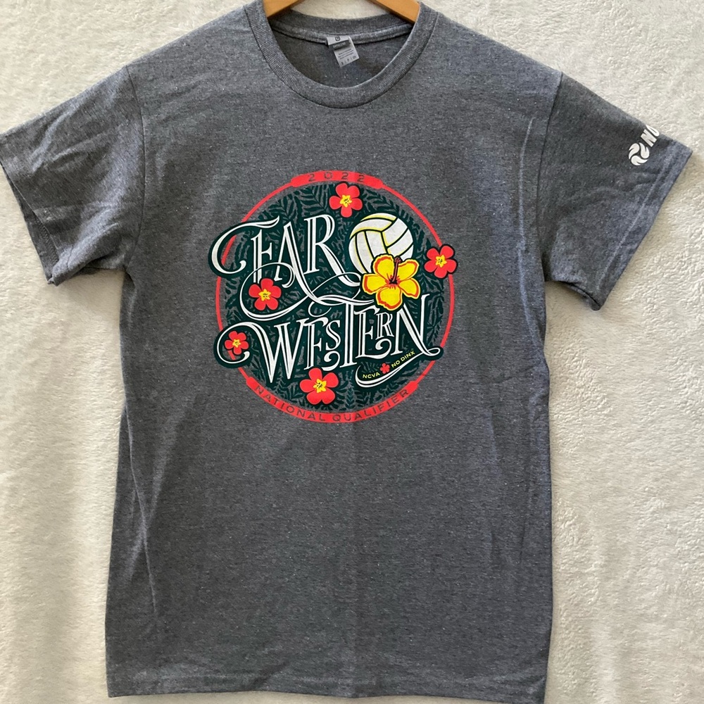 🌼4/$10🌼 NWOT Gildan Volleyball Far Western 2022 Tournament Gray Short Sleeve Tee